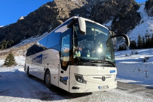 bus-im-gebirge